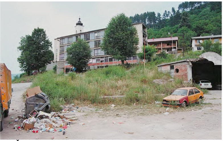 Srebrenica CarsijskaMosque 2002