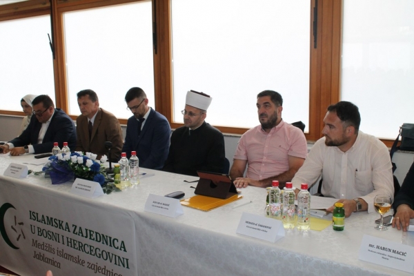 Muftija Dedović: Rje&scaron;enje za Mostar nije ni blizu ako će biti na &scaron;tetu Bo&scaron;njaka