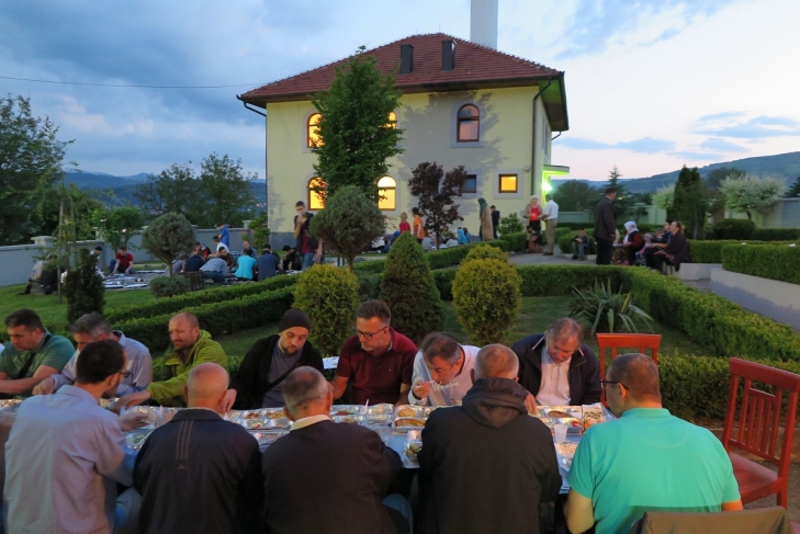 Šehidskim mevludom završena manifestacija „Spomen njima, po(r)uka nama&quot;