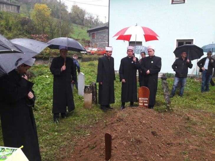 Kiseljak: Dženaza džematlijki nakon 24 godine od ubistva