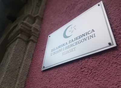 Islamska zajednica u BiH zaprepa&scaron;tena Lavrovim prihvatanjem odlikovanja kojim su odlikovani ratni zločinci