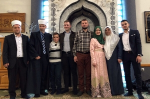 Porodica koja čuva Kur&#039;an: Hafiska dova učenici medrese
