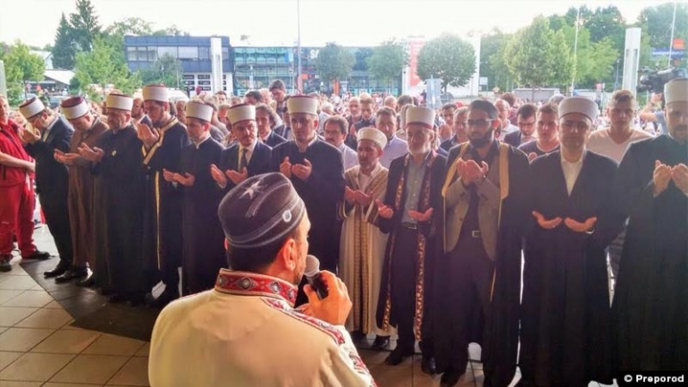 Zajednička dženaza namaz za nevino stradale u Minhenu