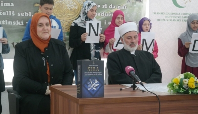 Kakanj: Počela manifestacija "Salavat tebi Poslaniče"