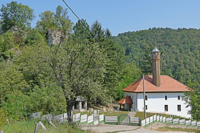 Nadati se da će Muftijstvo tuzlansko uvidjeti kakvo kulturno bogatstvo predstavlja Fethija džamija i njena okolina u Starom Teočaku, koja može biti imati centralnu ulogu u manifestaciji kakvu ima, recimo, džamija na Karićima ili na Ku&scaron;latu.