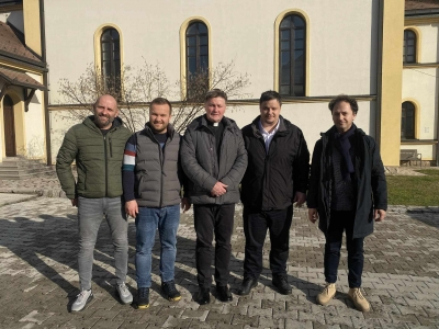 Prijedor: Članovi džematskog odbora džemata Čar&scaron;ija-Stari Grad u posjeti župnom uredu