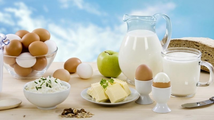 Mlijeko, riba i ora&scaron;asti plodovi za zdrave kosti