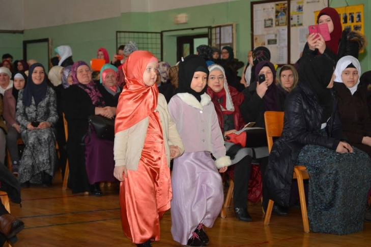 FOTO Dan hidžaba u Vitezu