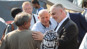 Reisu-l-ulema Kavazović u posjeti migrantima u Velikoj Kladuši