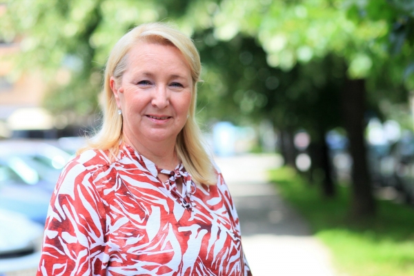 Kaloper: "Mi polahko postajemo umorne od svega. Svi su nam govorili da prekinemo &scaron;utnju, to su i mnoge od nas uradile, a sada je vrijeme da institucije i vjerske zajednice prekinu &scaron;utnju i govore o nama."