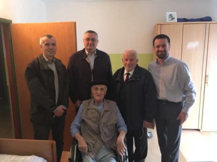 Muftija dr. Hasanović posjetio starački dom Zlatno doba u Bjelovaru
