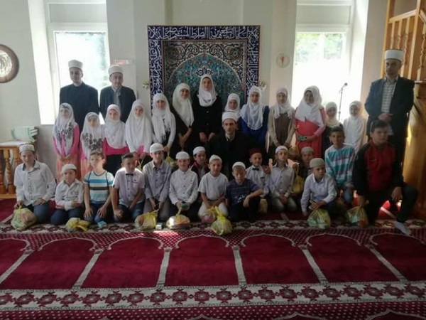 Zavr&scaron;ni ispiti u medžlisu Olovo