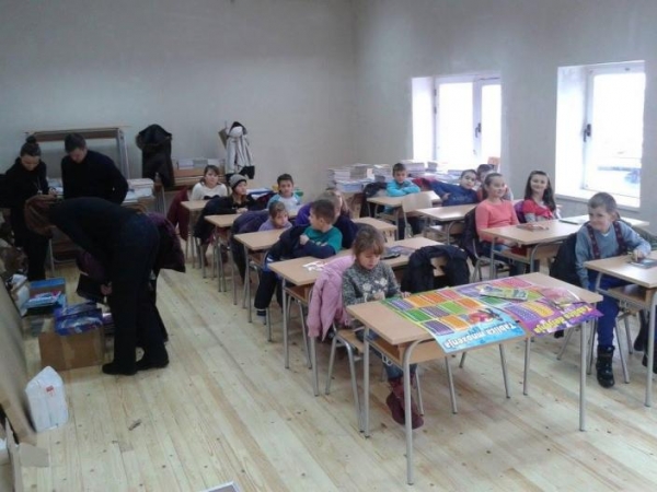 Fond Bo&scaron;njaci uručio sredstva za učenike u Kotor-Varo&scaron;i