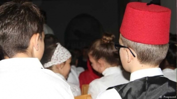 Konkurs za izbor najboljeg literarnog rada na temu &bdquo;Pod krovom je porodice toplije du&scaron;i&ldquo;