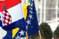 Uvrijedili ste muslimane, poštovana predsjednice!